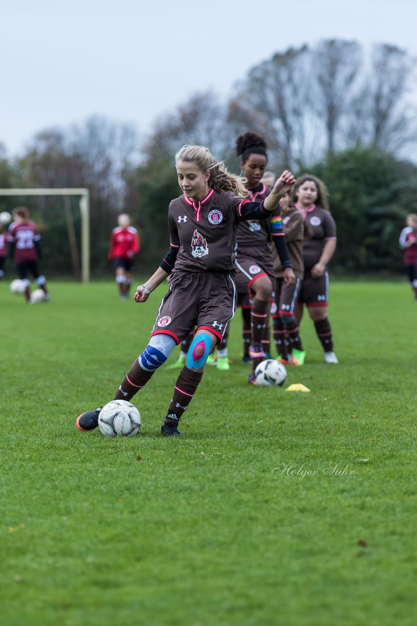 Bild 65 - C-Juniorinnen Halstenbek-Rellingen - St.Pauli : Ergebnis: 0:5